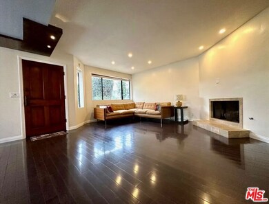 805 N West Knoll Dr unit 1, West Hollywood, CA 90069 - photo 4