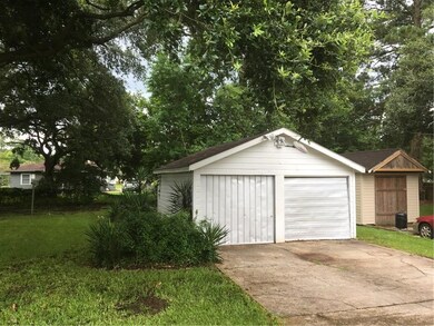 Detached Garage/Storage