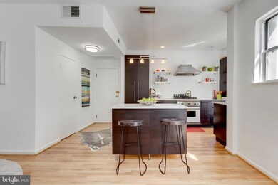 1669 Columbia Rd NW unit 410, Washington, DC 20009 - photo 6