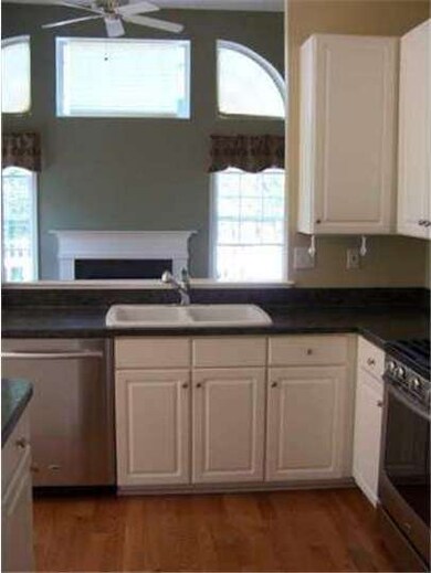 106 Victoria Ct, Malvern, PA 19355 - photo 3