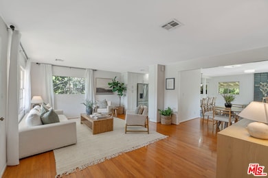 19427 Lemay St, Reseda, CA 91335 - photo 3