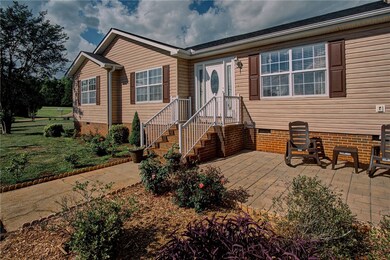 1903 Queen Dr, Walhalla, SC 29691 - photo 4