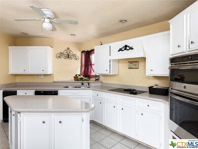 1301 Sparrow Trail, Copperas Cove, TX 76522 - photo 6