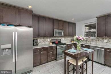 231 S Robinson St, Baltimore, MD 21224 - photo 3