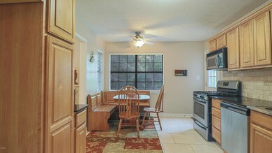 13300 Pine Dr-105