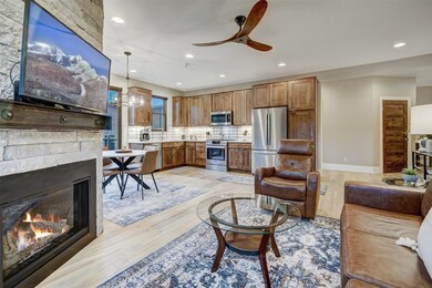 1070 Blue River Pkwy unit 302, Silverthorne, CO 80498 - photo 3