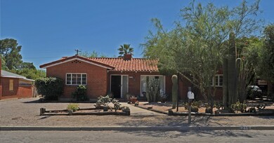 2164 Juanita - Front.JPG