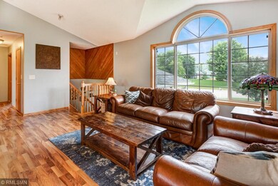 402 Lokhorst St, Baldwin WI-13_4_5