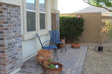 Front sitting area