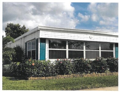 4300 SE Saint Lucie Blvd unit 137, Stuart, FL 34997 - photo 2