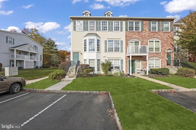 27 Versailles Ct, Trenton, NJ 08619 - photo 2