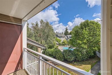 12303 Harbour Pointe Blvd unit V304, Mukilteo, WA 98275 - photo 7