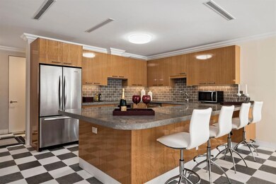Kitchen-Living Room