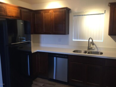 2301 N 28th St unit 4, Phoenix, AZ 85008 - photo 5