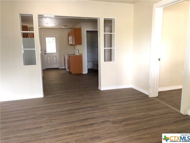 412 S C M Allen Pkwy, San Marcos, TX 78666 - photo 3