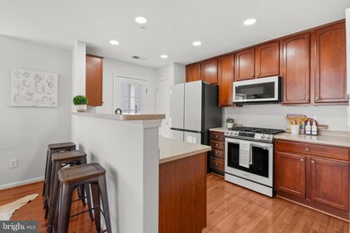 11201 Wortham Crest Cir, Manassas, VA 20109 - photo 7