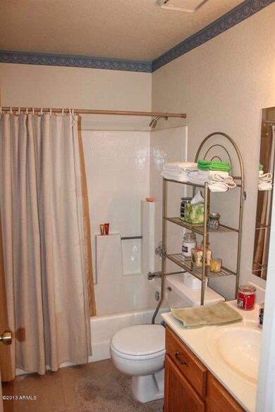 Living Rm-11