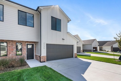 2235 N 159th St E, Wichita, KS 67228 - photo 3