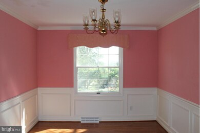 11 Scottsdale Ct, Lutherville Timonium, MD 21093 - photo 6