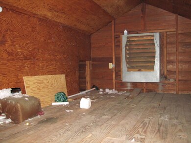 1152 Wycoff Ave, Jacksonville, FL 32205 - photo 4