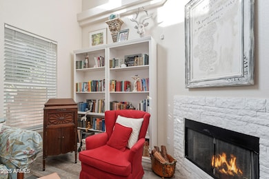 10256 N 12th Place unit 2, Phoenix, AZ 85020 - photo 2