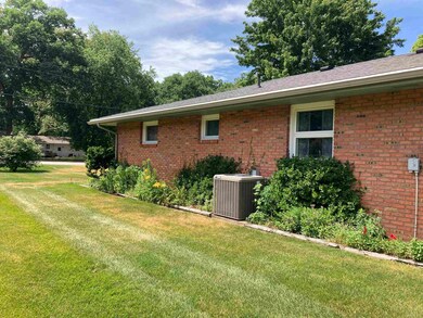 18960 Apache Dr, South Bend, IN 46637 - photo 3