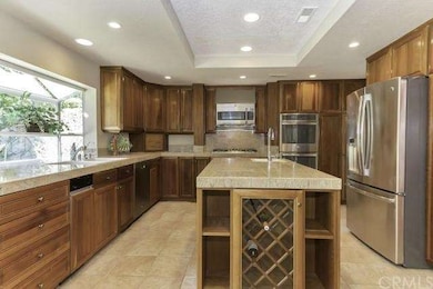BEAUTIFUL CUSTOM CHERRY WOOD CABINETS, GRANITE GOU