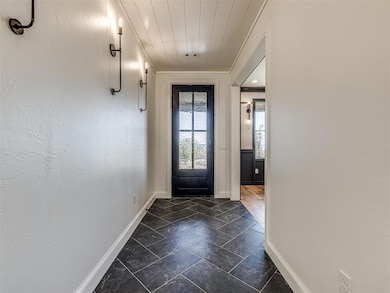 12165 Sunrise Ridge Loop, Kingston, OK 73439 - photo 6