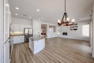 41735 N Maidstone Ct, Anthem, AZ 85086 - photo 4