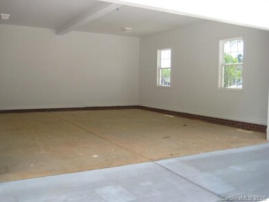 2561 Moon Creek Ln, Clover, SC 29710 - photo 7