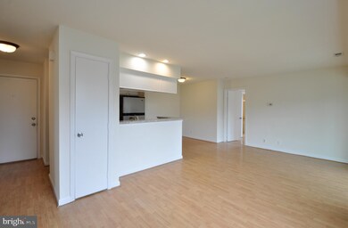 100 Chesterfield Ln unit 301, Stafford, VA 22556 - photo 4