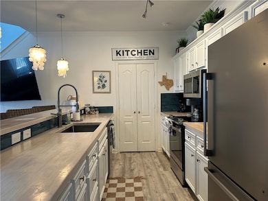 14214 Ambrosia St unit 101, Corpus Christi, TX 78418 - photo 6