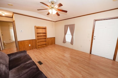 490 Buncombe Rd, Enoree, SC 29335 - photo 5