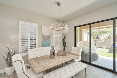 Dining Room (30)