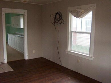 1612 Division St, Klamath Falls, OR 97601 - photo 5