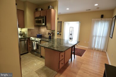 1318 10th St NW, Washington, DC 20001 - photo 7