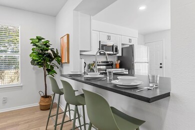 2101 Kirksey Dr unit A, Austin, TX 78741 - photo 7