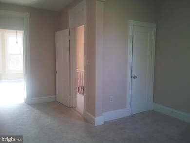 832 7th St NE, Washington, DC 20002 - photo 2