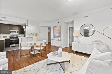 1827 Florida Ave NW unit 204, Washington, DC 20009 - photo 2