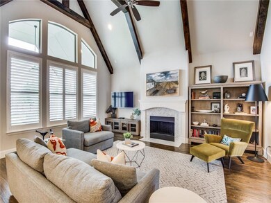 Large yet cozy living