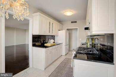 191 Presidential Blvd unit 811, Bala Cynwyd, PA 19004 - photo 4