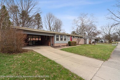 02-2427-Mark-Ave-Lansing-MI-48912-Window