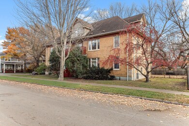 2827 Bryant Ave N unit 4, Minneapolis, MN 55411 - photo 3