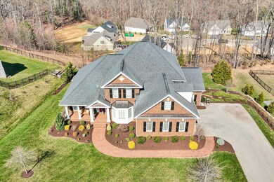 Drone_Front_Close_6900_FairwayRidge