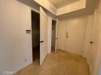 4426 Ventura Canyon Ave unit 204, Sherman Oaks, CA 91423 - photo 7