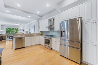 5745 Newbank Circle, # 307 (Interior)-10