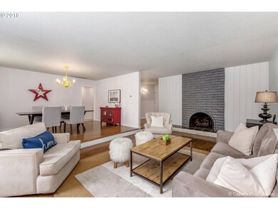 Living Room/Dining Room