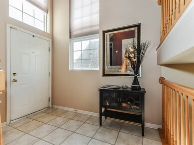 326 Lake Gillilan Way unit 241E, Algonquin, IL 60102 - photo 2