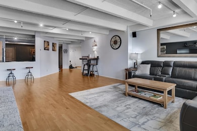 The Blatz Offices unit 916, Milwaukee, WI 53202 - photo 6