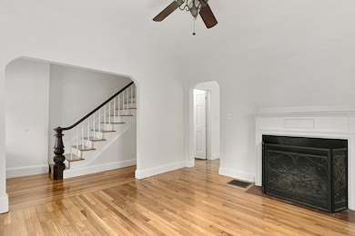 19 Moreland Ave unit 1, Newton Center, MA 02459 - photo 3